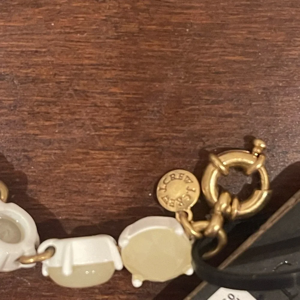 nwt j crew white statement Necklace